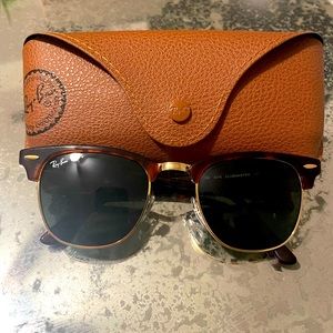 Ray-ban Clubmaster Tortoise Shell